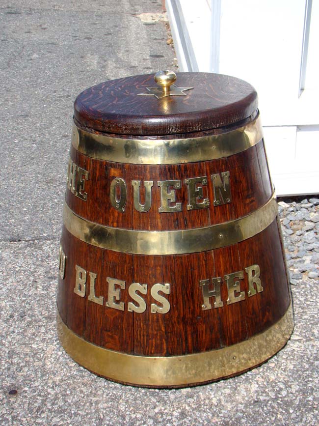 A fine Victorian Royal Navy brass bound oak rum barrell inscribed "The Queen, God Bless Her" circa 1860-1880. — image 3